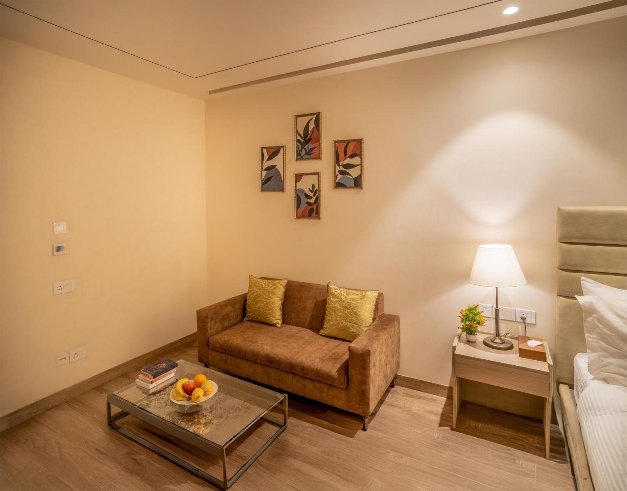 Juesta Residences - Aipl Joy Street, غورغاون المظهر الخارجي الصورة