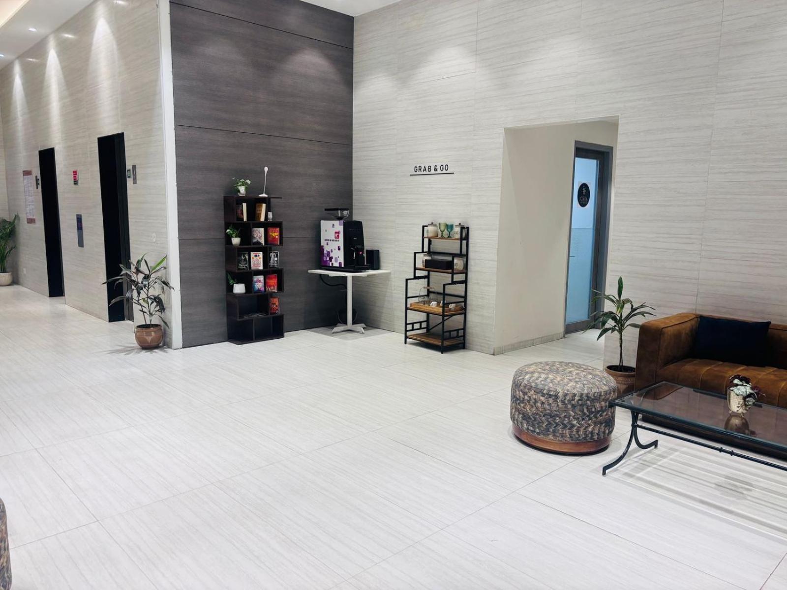 Juesta Residences - Aipl Joy Street, غورغاون المظهر الخارجي الصورة